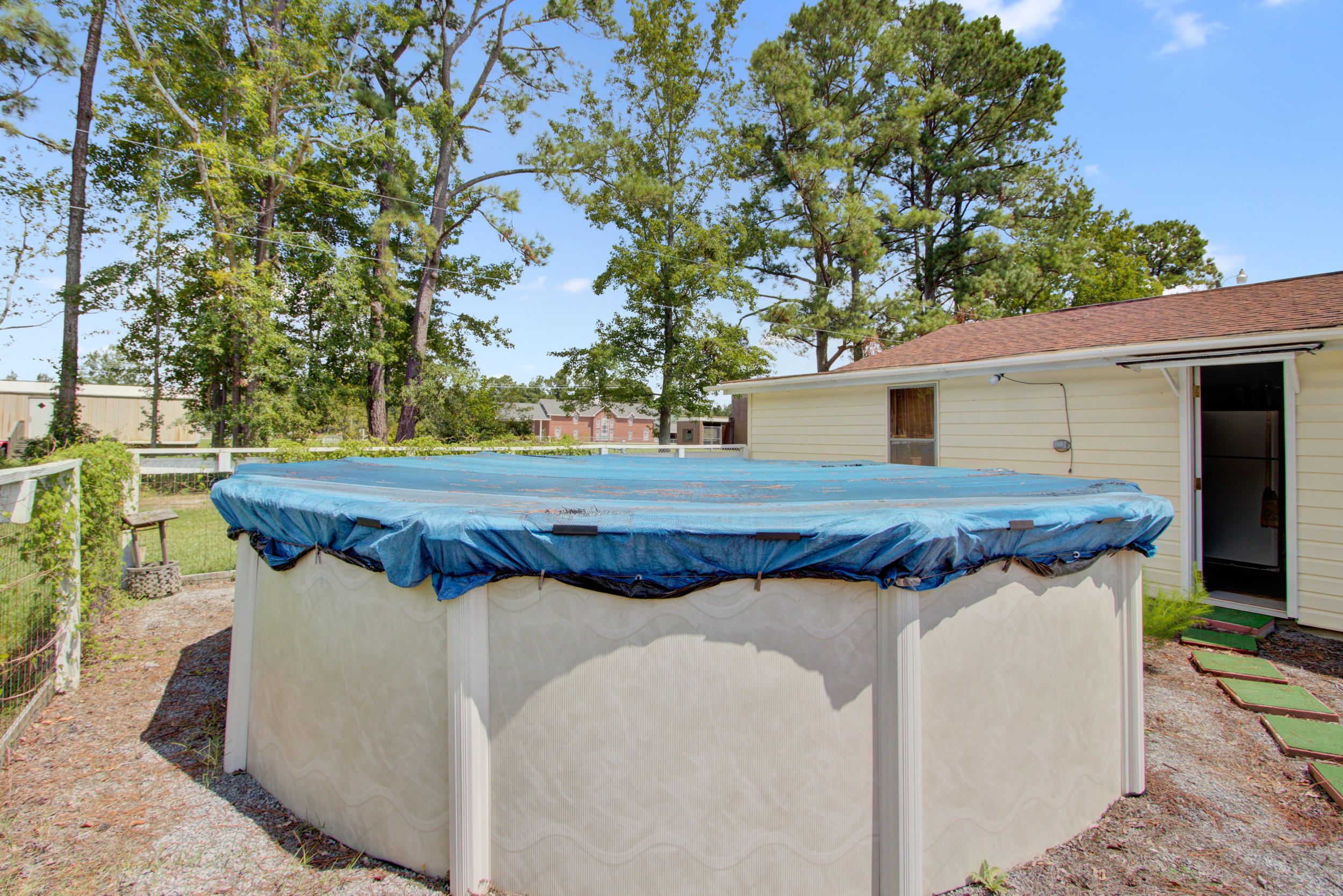 1013 Church Of God Road Bonneau, SC 29431 - Photo 31 of 36 1013 Church of God Rd, Bonneau SC (32)