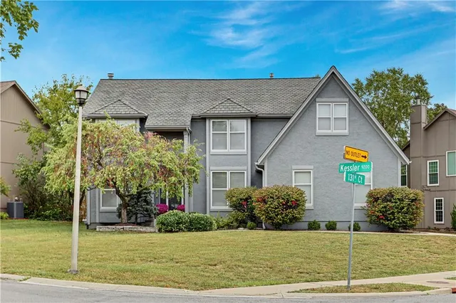 $579,000 | 13163 Kessler Street, Overland Park, KS 66213