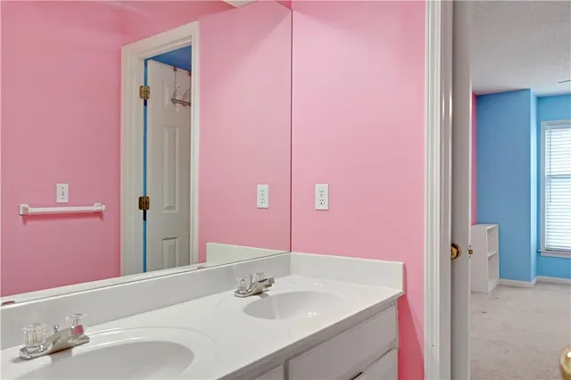 $579,000 | 13163 Kessler Street, Overland Park, KS 66213