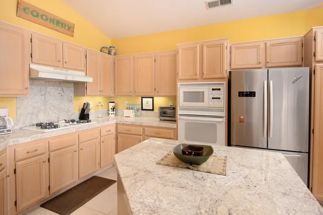 $5,000 | 67683 South Laguna Drive, Cathedral City, CA 92234