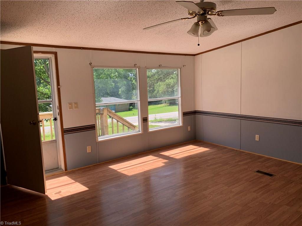 1045 Briggstown Road Lexington, NC 27292 - Photo 9 of 17 Gallery Image 9