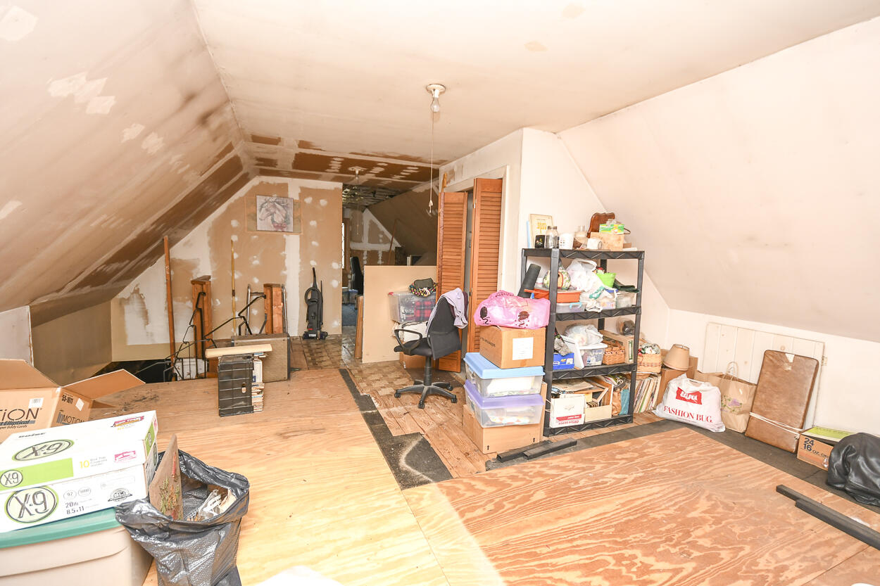 106 North Gorham Road Gorham, ME 04038 - Photo 15 of 18 25DSC_6483 upstairs