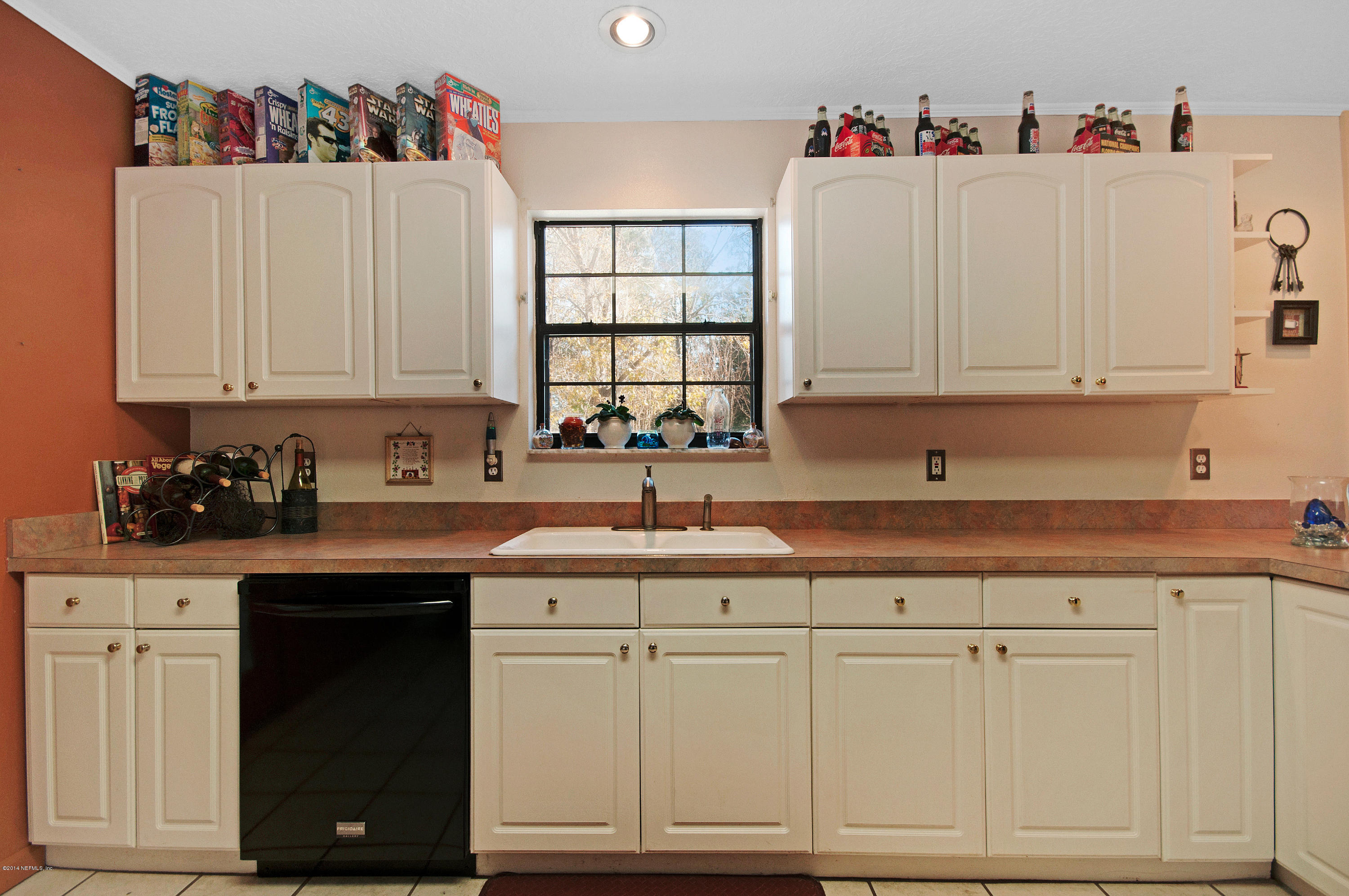 8427 Clarence Road Jacksonville, FL 32220 - Photo 17 of 18 Kitchen3