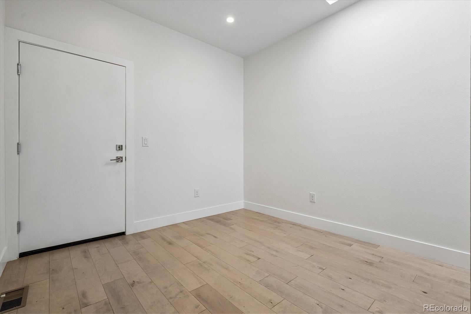 230 Inca Street Denver, CO 80223 - Photo 22 of 33