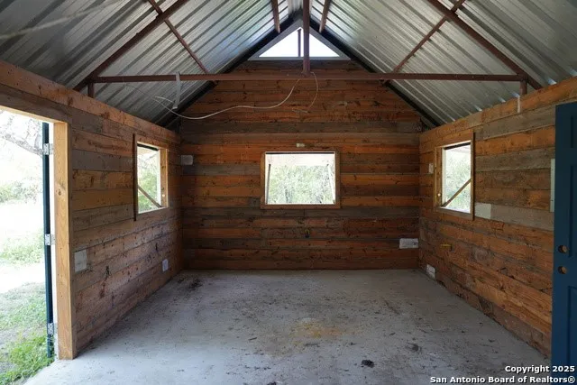 $615,000 | 731 Cr 325, George West, TX 78022