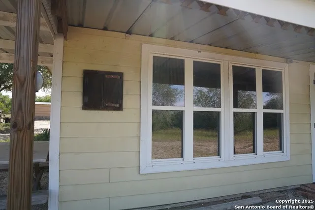 $615,000 | 731 Cr 325, George West, TX 78022