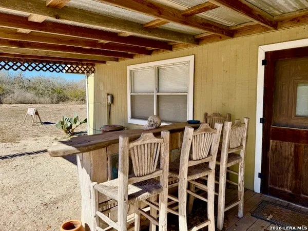 $590,000 | 731 Cr 325, George West, TX 78022