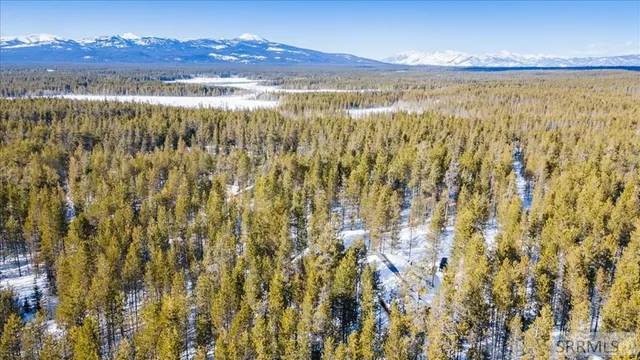 $649,900 | 4056 Marlin Drive, Island Park, ID 83429