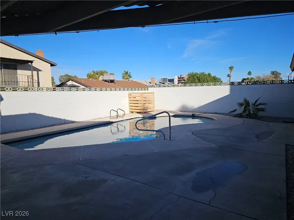 $2,399 | 6764 Groveview Lane, Las Vegas, NV 89103