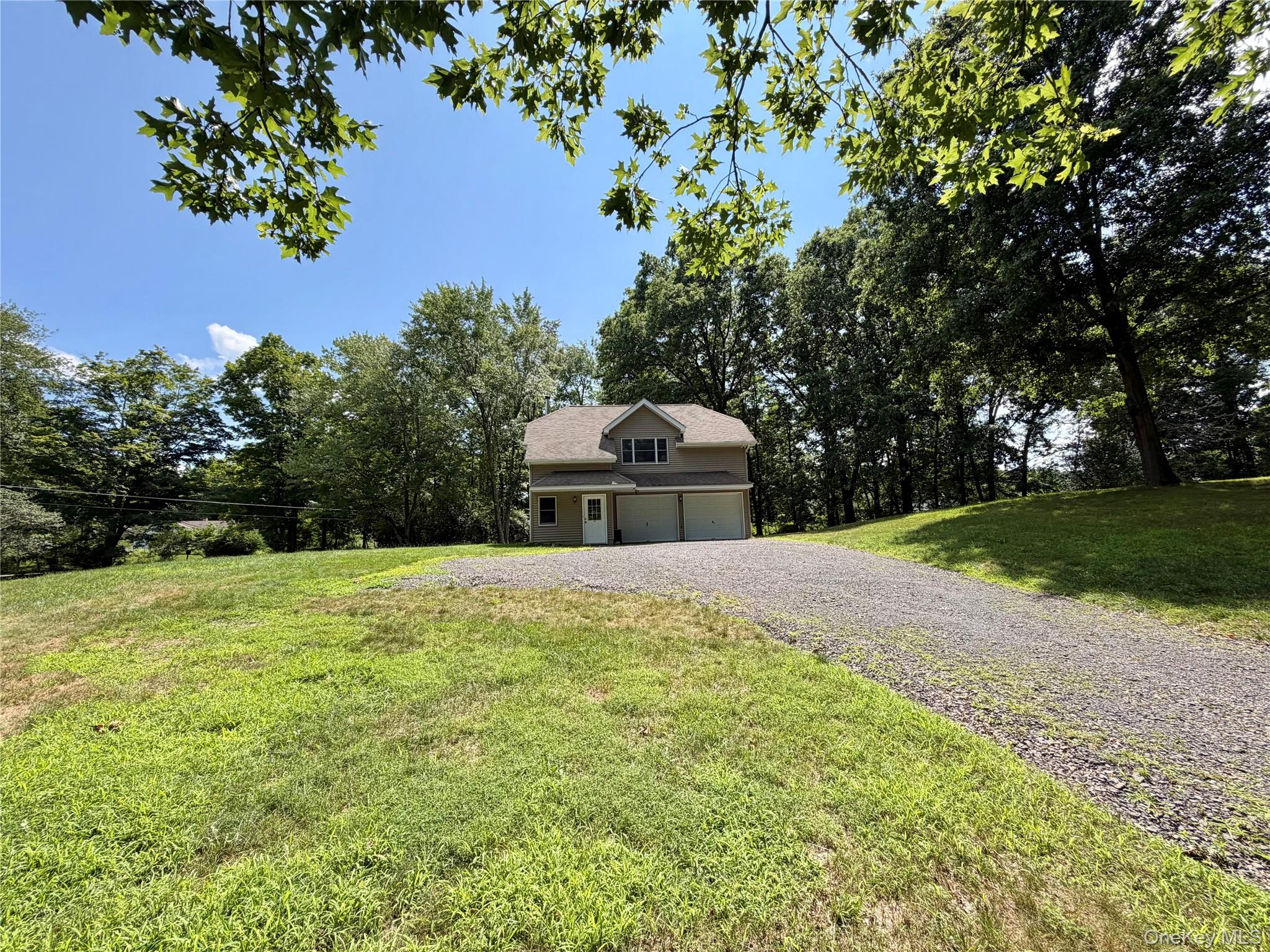 468 Decker Road Wallkill, NY 12589 - Photo 3 of 38 Gallery Image 3