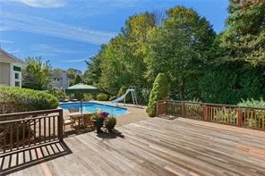 18 Quail Ridge Road Cranston, RI 02921 - Photo 38 of 45