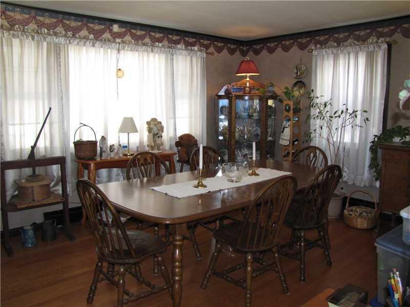 986 Burnt Mill Road Wells, ME 04090 - Photo 5 of 13 Dining Room.