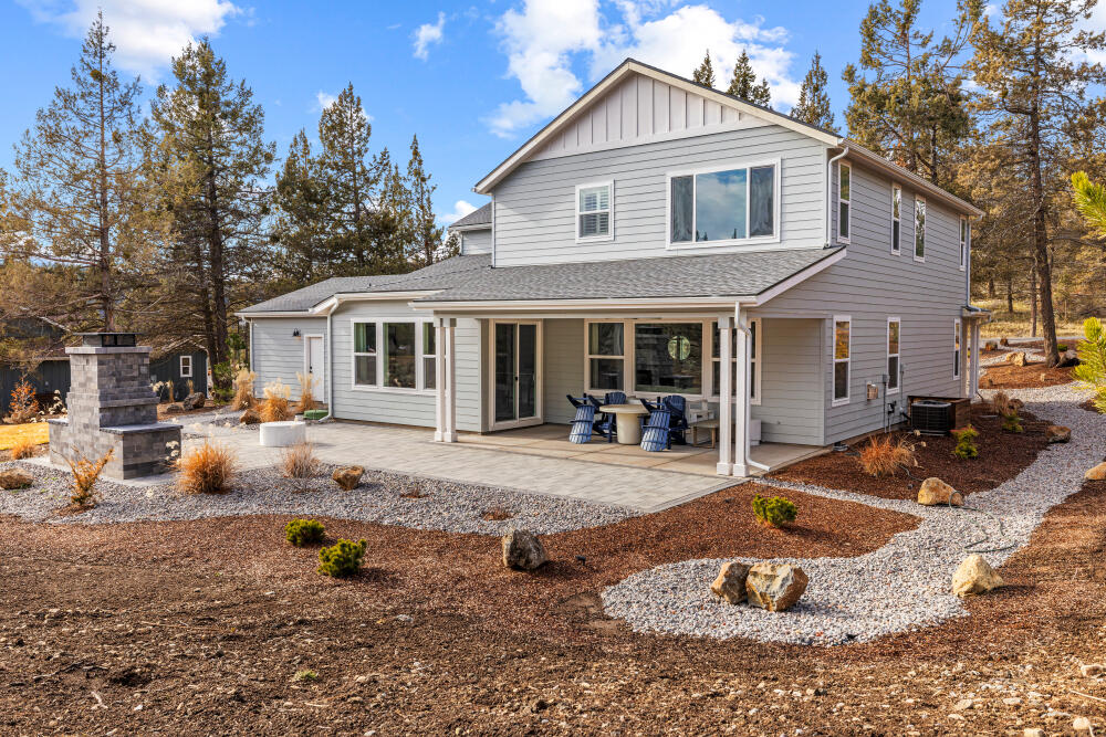 5722 Engleman Spruce Way Klamath Falls, OR 97601 - Photo 16 of 84 5722EnglemanSpruceDr-Exterior-17