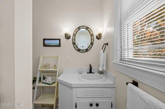 $367,000 | 308 Little Rossie Road, New Bern, NC 28560