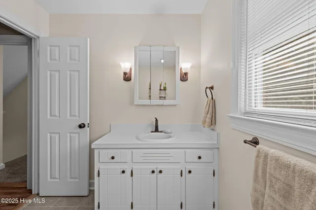 $367,000 | 308 Little Rossie Road, New Bern, NC 28560