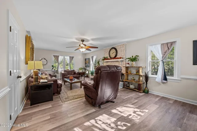 $367,000 | 308 Little Rossie Road, New Bern, NC 28560