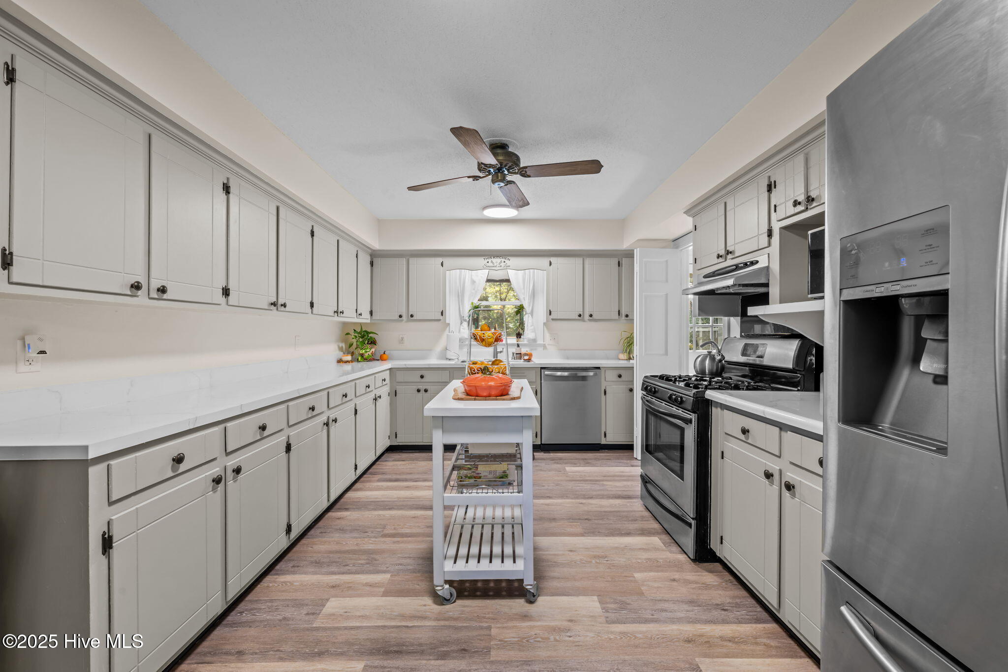 308 Little Rossie Road New Bern, NC 28560 - Photo 7 of 45 308 Little Rossie Road, New Bern, NC