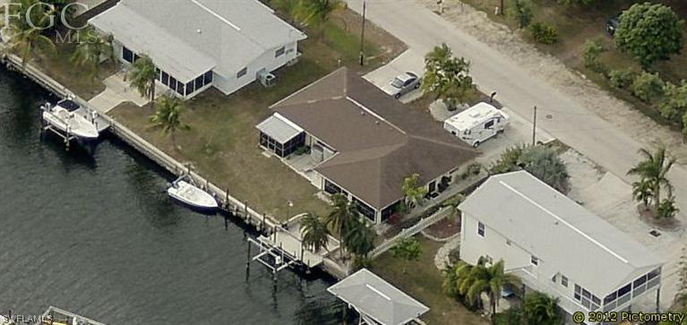 2807 Janet Street Matlacha, FL 33993 - Photo 2 of 23 Gallery Image 2