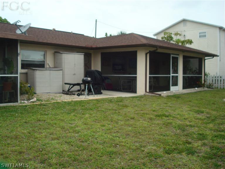 2807 Janet Street Matlacha, FL 33993 - Photo 5 of 23 Gallery Image 5