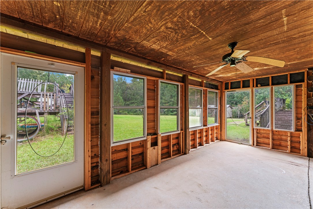 410 Baskin Road Iva, SC 29655 - Photo 33 of 47 Back Porch