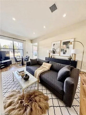 $309,900 | 267 Quail Forest Boulevard, Unit 209, Naples, FL 34105