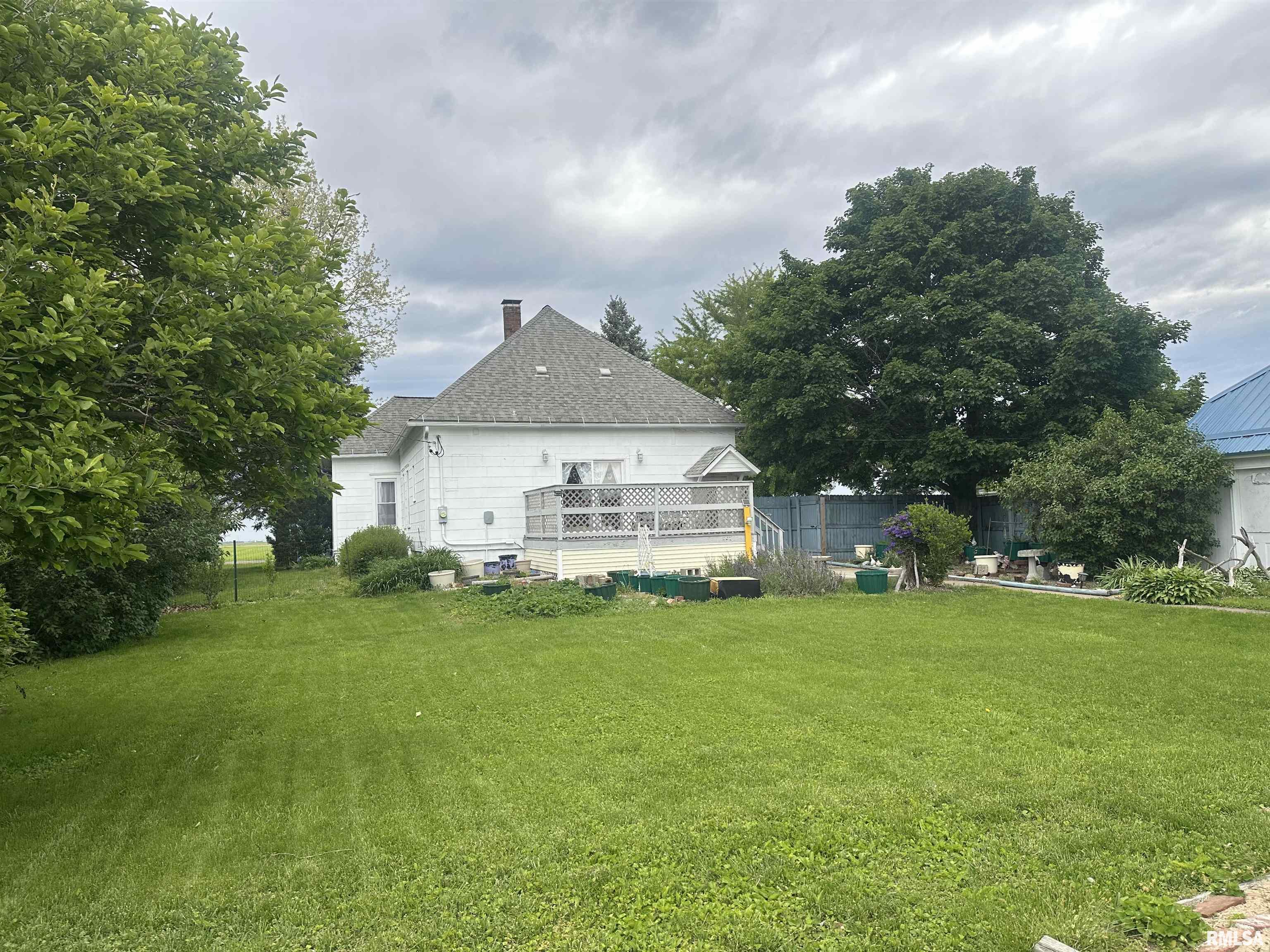 1102 Hayes Street Golden, IL 62339 - Photo 12 of 13