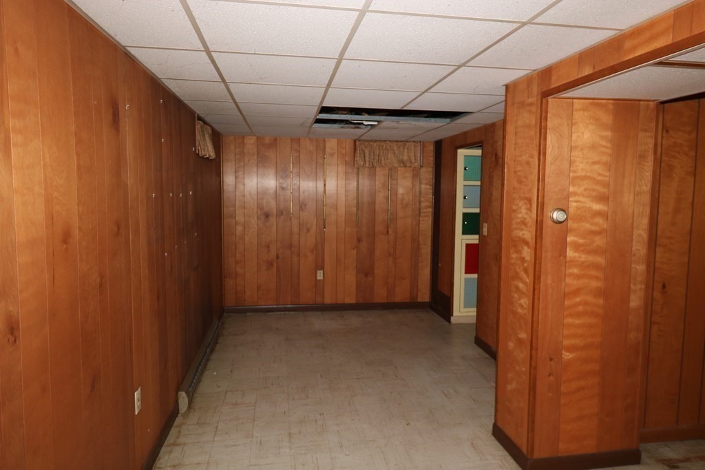 118 Merrimac Avenue Springfield, MA 01104 - Photo 15 of 20 a view of hallway