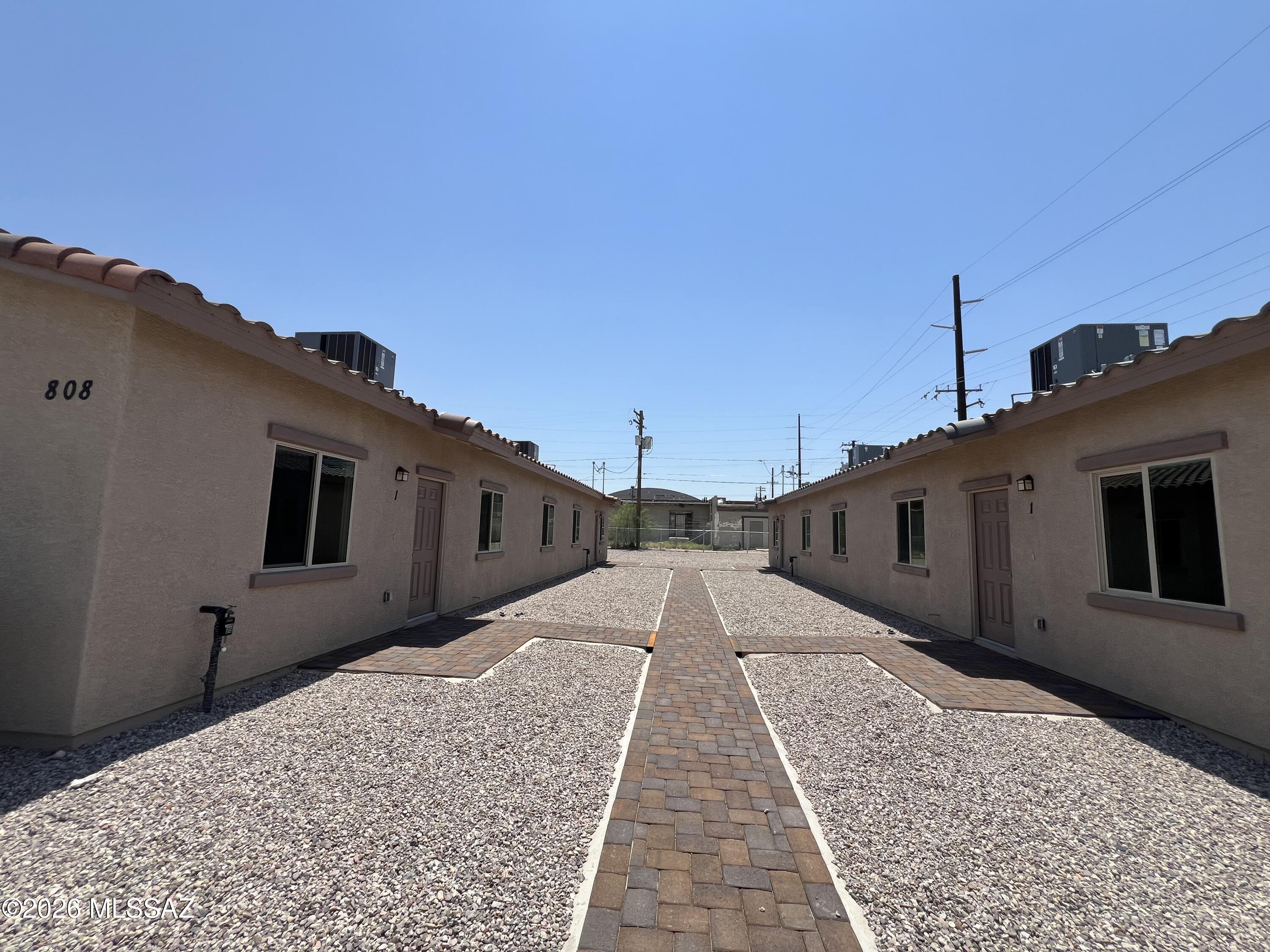 808 East 35th Street, Unit 1 Tucson, AZ 85713 - Photo 2 of 20 IMG_0623