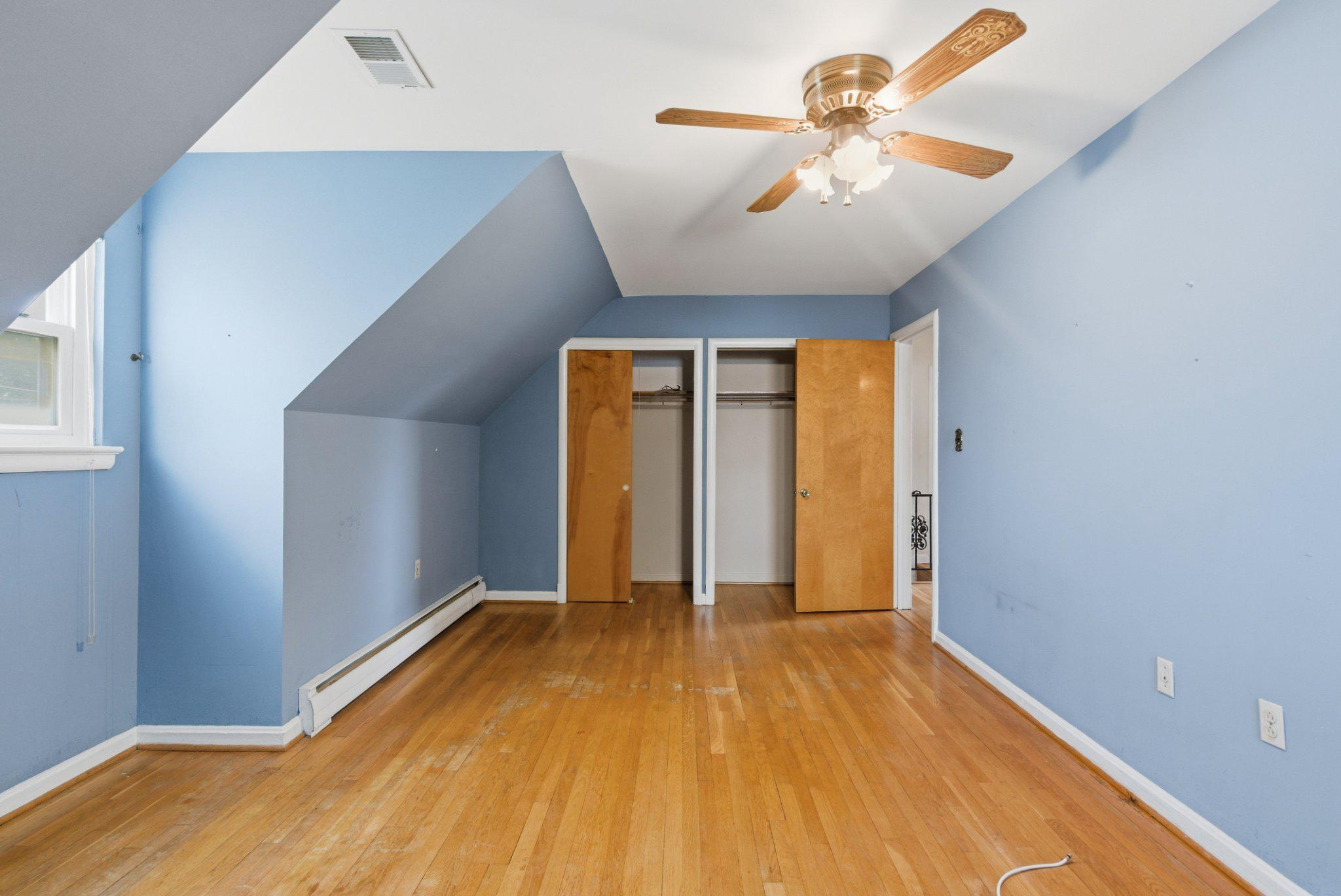 1110 Chillum Manor Road Hyattsville, MD 20783 - Photo 20 of 30 Additional upper-level bedrrom view