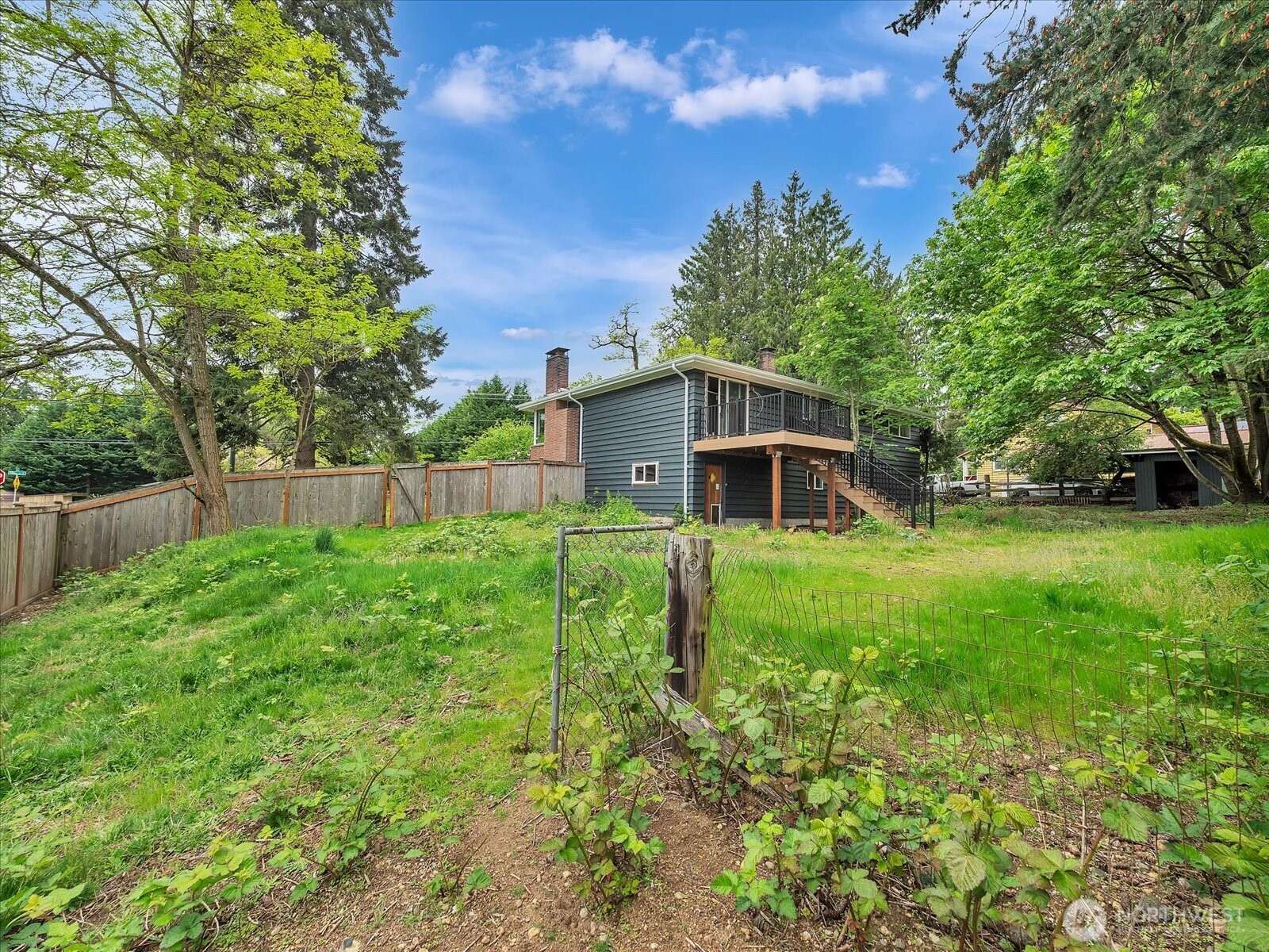 14004 156th Avenue Southeast Renton, WA 98059 - Photo 15 of 26 Gallery Image 15