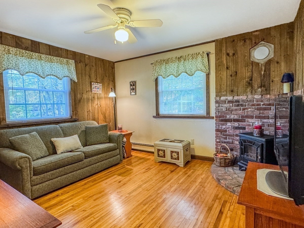 793 Bernardston Road Greenfield, MA 01301 - Photo 25 of 42 Gallery Image 25