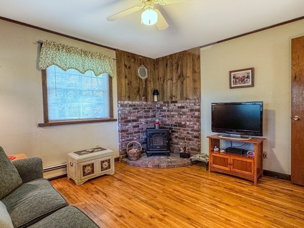 793 Bernardston Road Greenfield, MA 01301 - Photo 26 of 42 Gallery Image 26