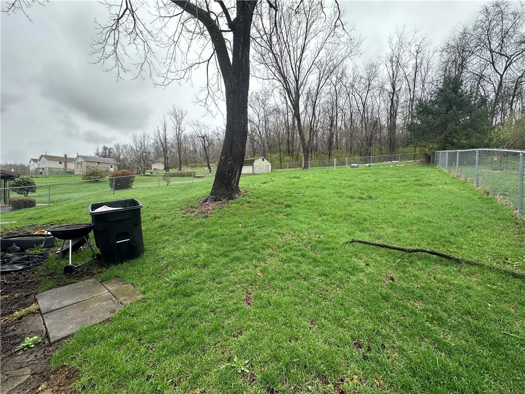 275 Wendel Road Irwin, PA 15642 - Photo 4 of 17