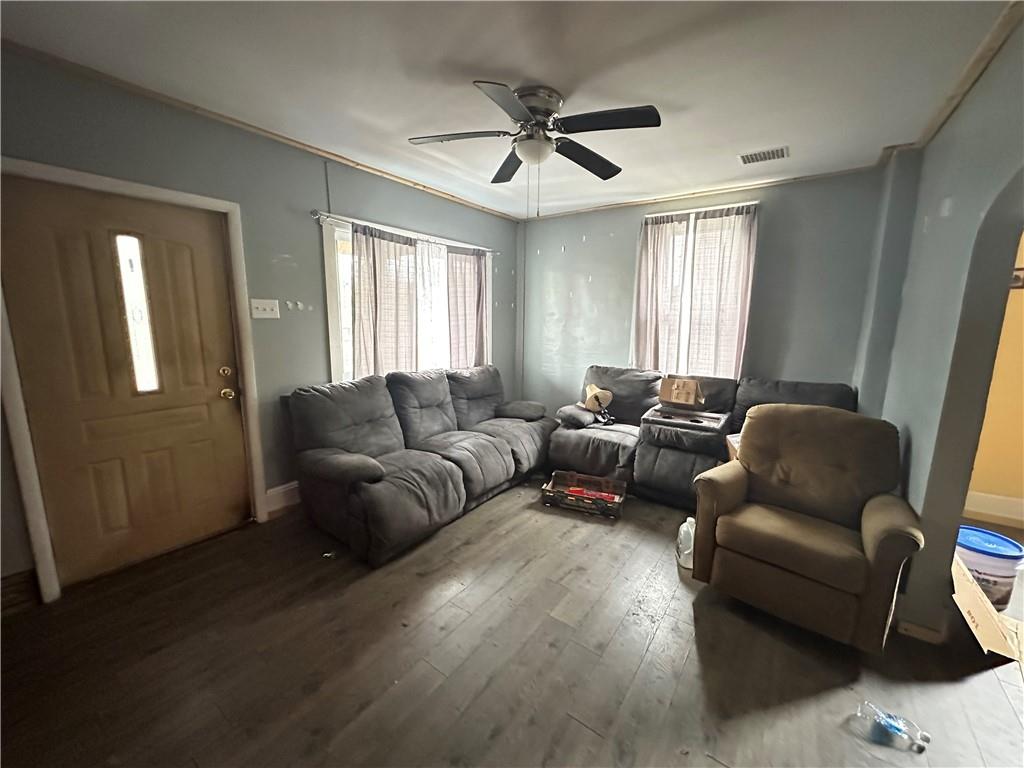 275 Wendel Road Irwin, PA 15642 - Photo 5 of 17 1st unit living room