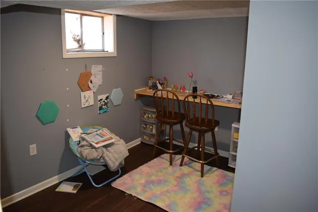 $260,000 | 1704 Cinnabar Drive, Raymore, MO 64083