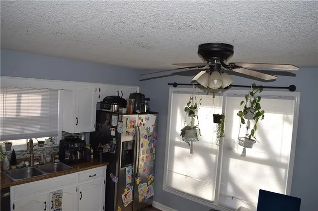 $260,000 | 1704 Cinnabar Drive, Raymore, MO 64083