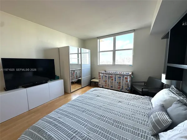 $4,400 | 2475 Brickell Avenue, Unit 1904, Miami, FL 33129