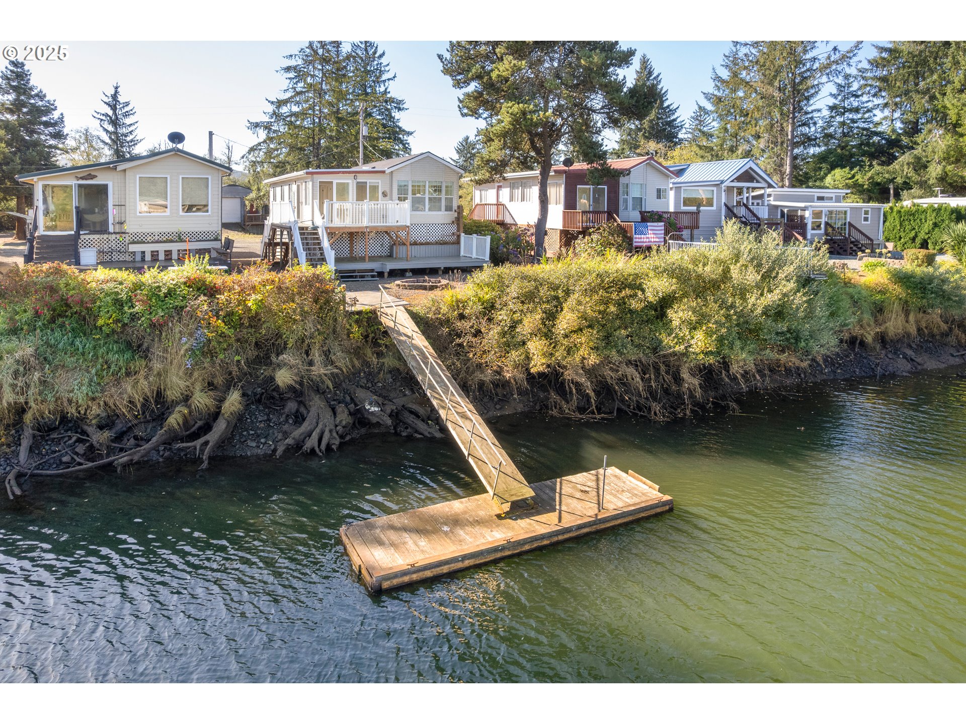 a view of a lake with a house