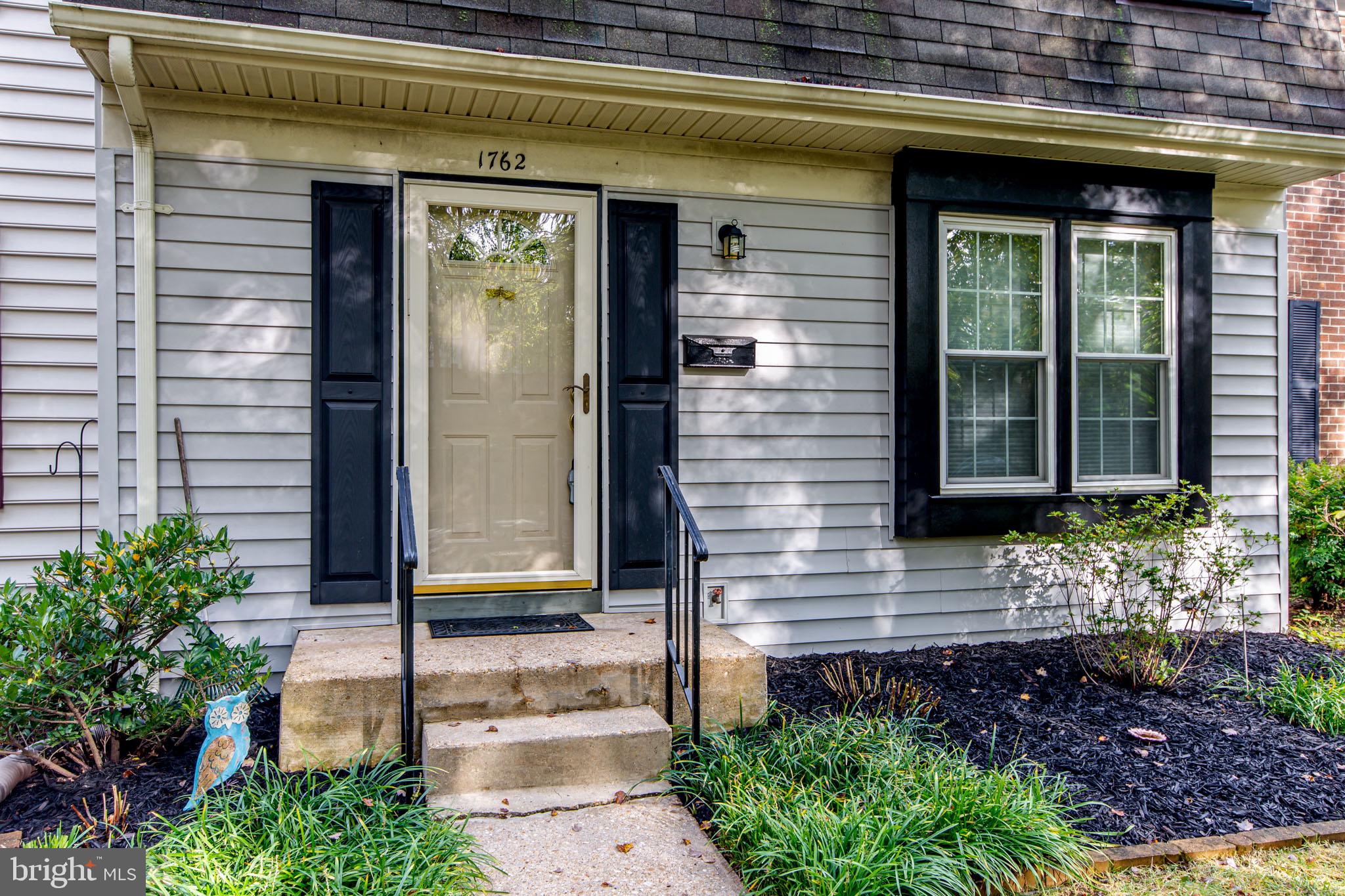 1762 Lang Drive Crofton, MD 21114 - Photo 4 of 32