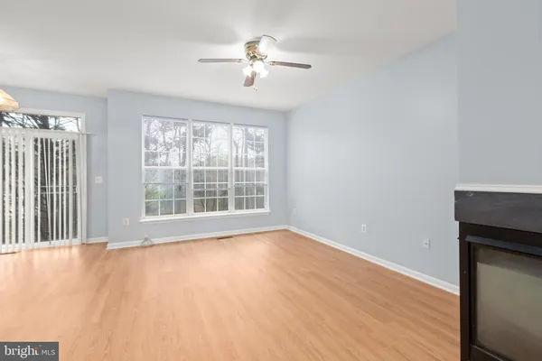 $2,900 | 15788 Nimes Court, Woodbridge, VA 22191