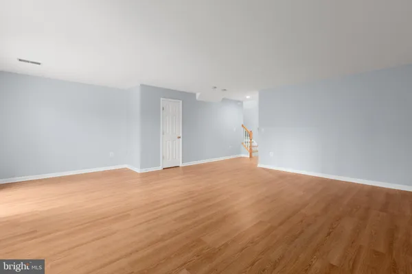 $2,900 | 15788 Nimes Court, Woodbridge, VA 22191