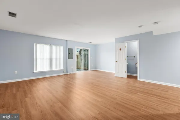 $2,900 | 15788 Nimes Court, Woodbridge, VA 22191