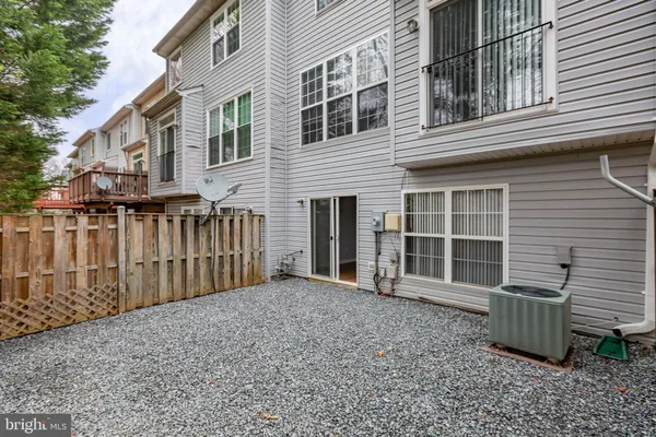 $2,900 | 15788 Nimes Court, Woodbridge, VA 22191