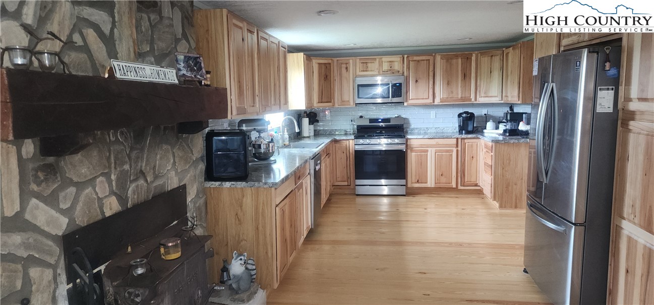 859 Phipps Road Sparta, NC 28675 - Photo 15 of 50 Gallery Image 15