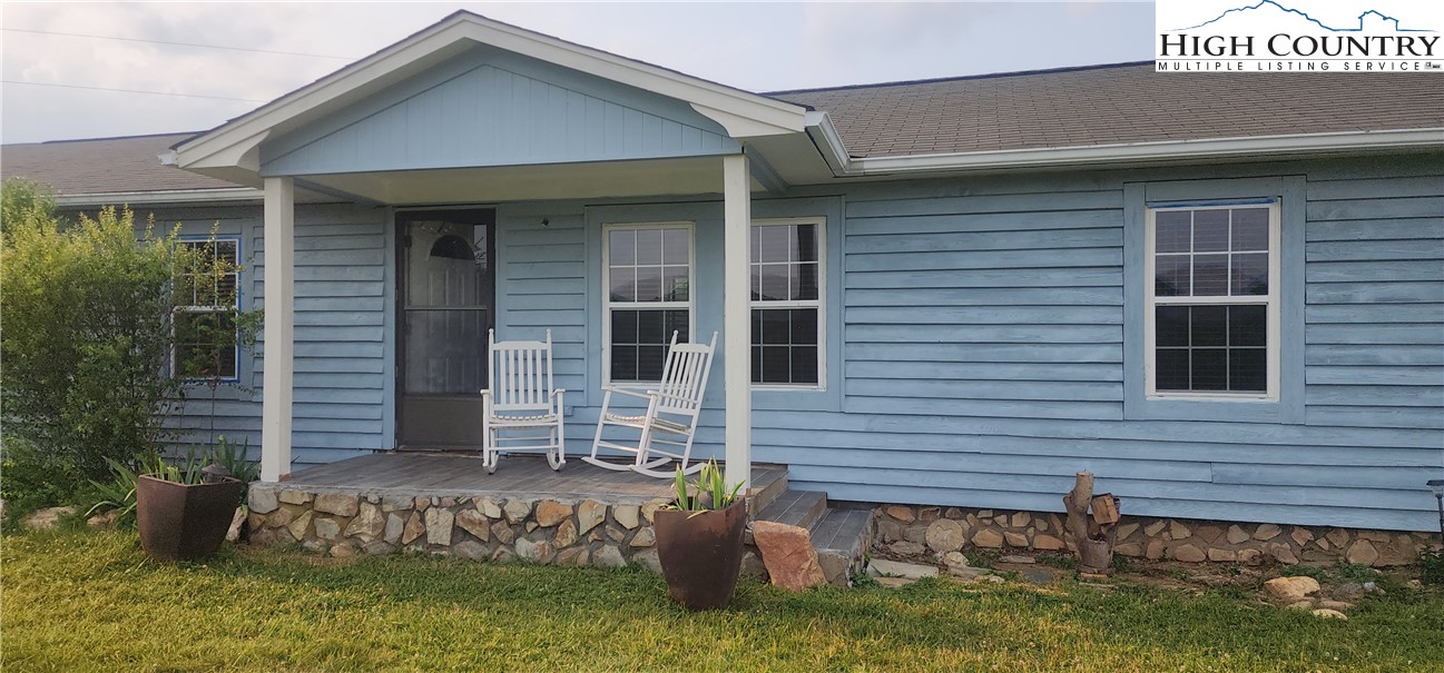 859 Phipps Road Sparta, NC 28675 - Photo 3 of 50 Gallery Image 3