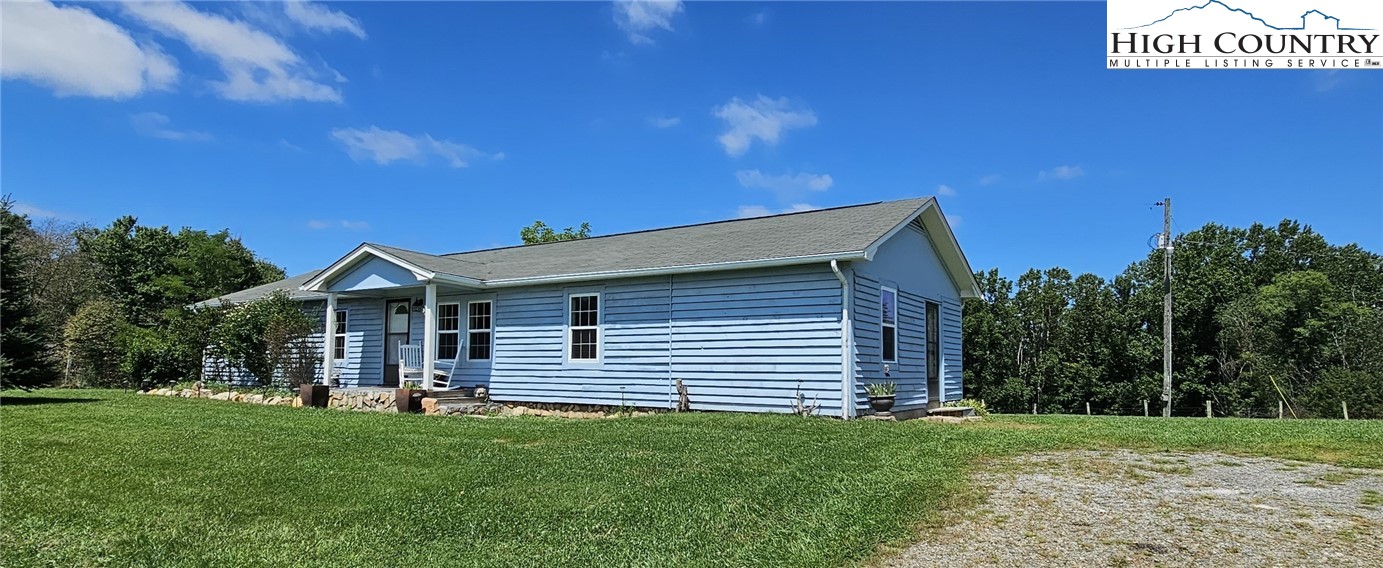 859 Phipps Road Sparta, NC 28675 - Photo 5 of 50 Gallery Image 5