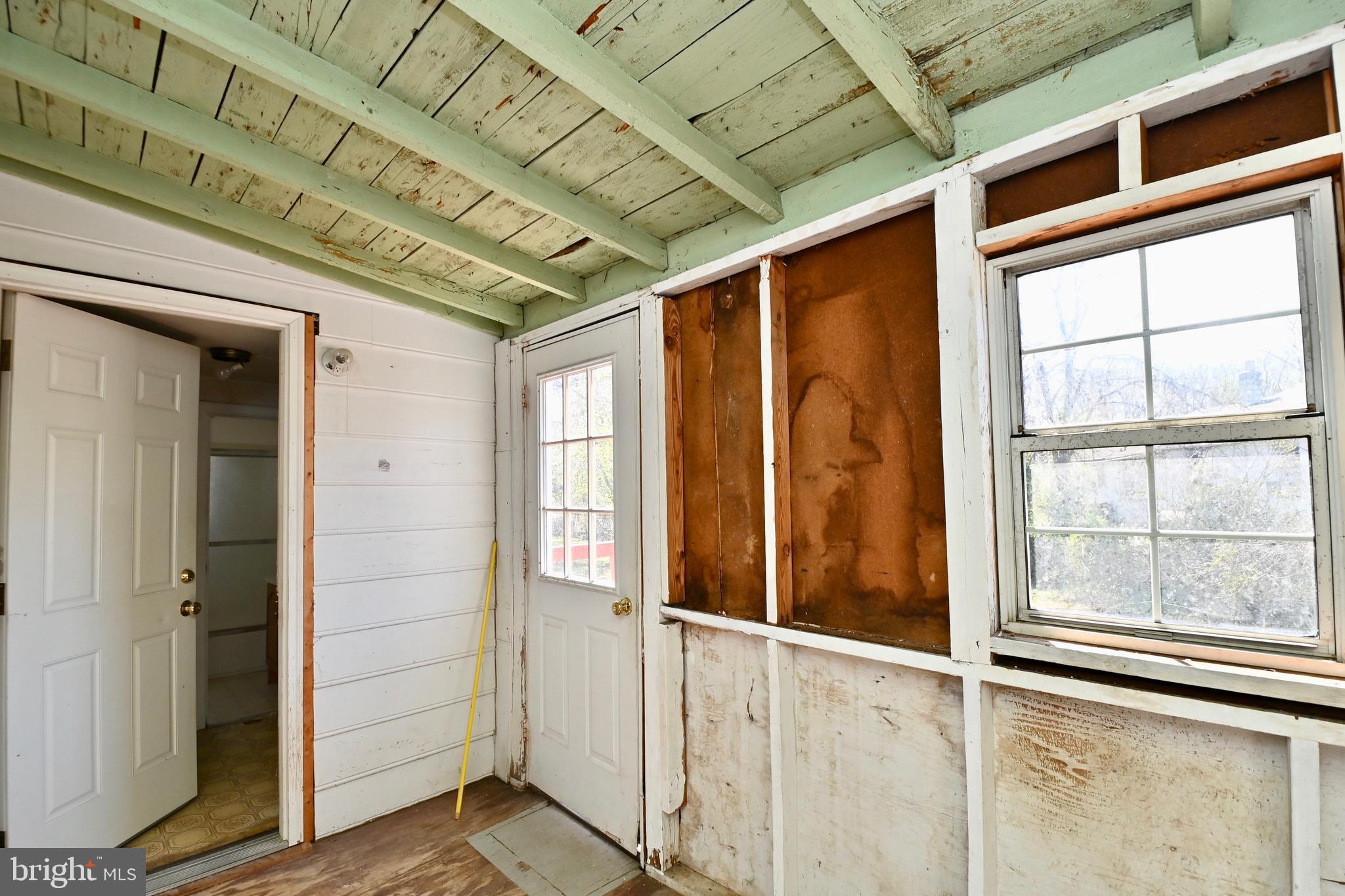 144 Harrell Road Fredericksburg, VA 22405 - Photo 14 of 33 Storage