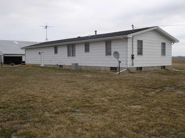 1 North 1800th Kirkwood, IL 61447 - Photo 3 of 5 Gallery Image 3