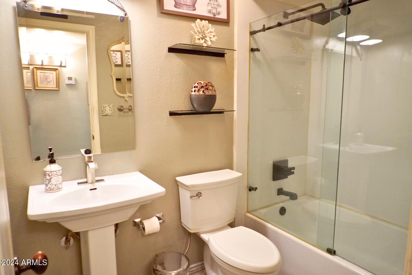 855 West Del Rio Street Chandler, AZ 85225 - Photo 8 of 13 10
