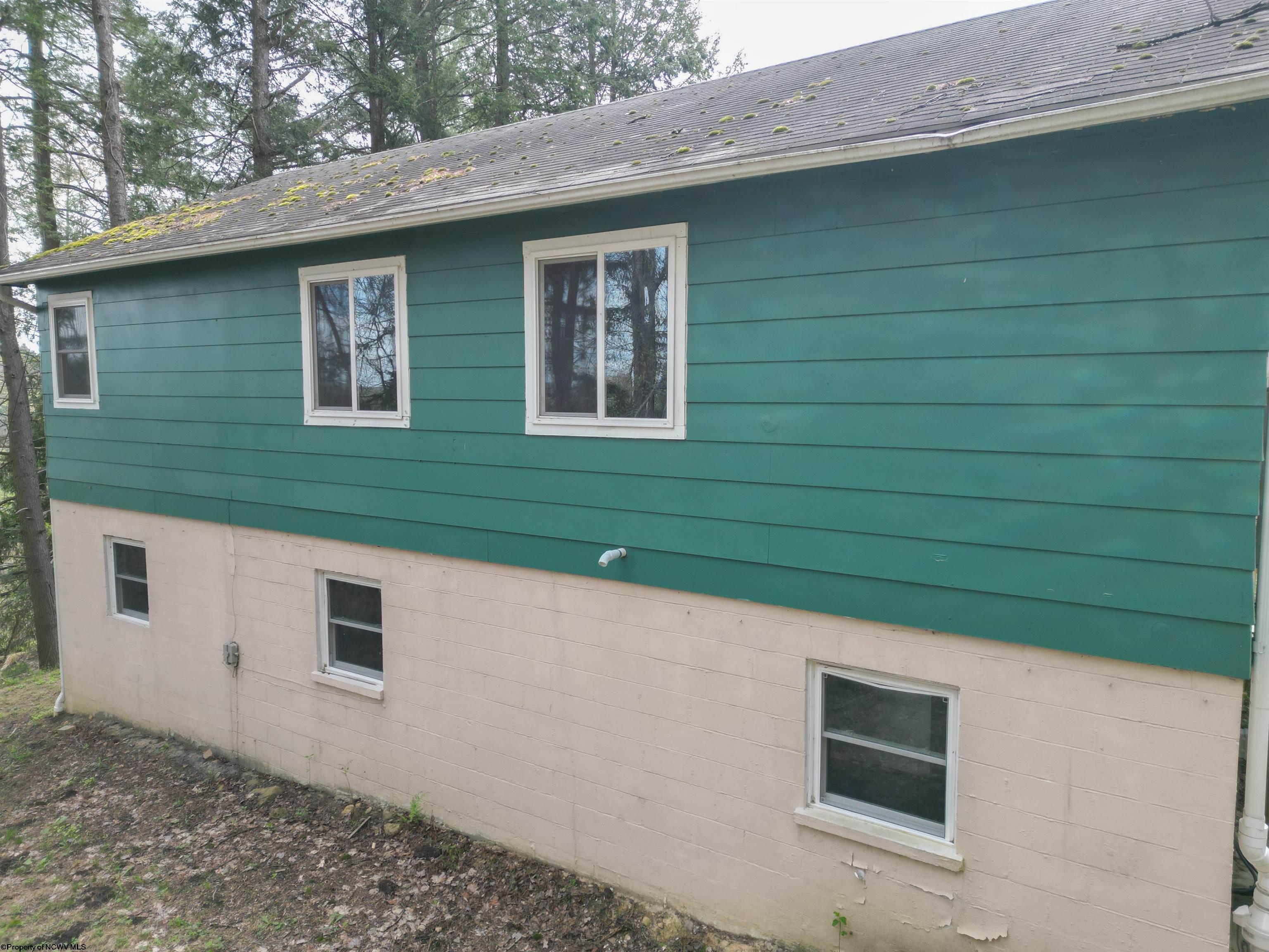 142 Pinch Gut Hollow Road Fairmont, WV 26554 - Photo 19 of 26 Gallery Image 19